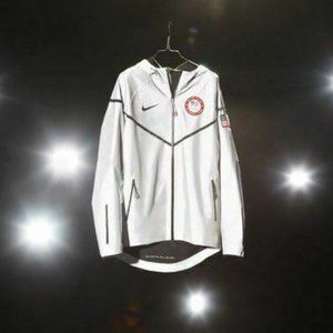 Nike ‘12 Olympic Gold Medal Stand Windbreaker